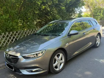 Gebraucht Opel Insignia 136 PS (100 kW) 2018 Grau Kombi