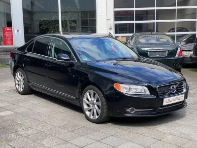 Gebraucht Volvo S80 163 PS (119 kW) 2012 Schwarz Limousine