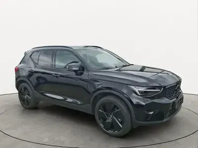 Gebraucht Volvo XC40 Plus 163 PS (119 kW) 2025 Schwarz SUV