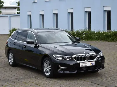 Gebraucht BMW 318 M Sport 150 PS (110 kW) 2021 Schwarz Kombi