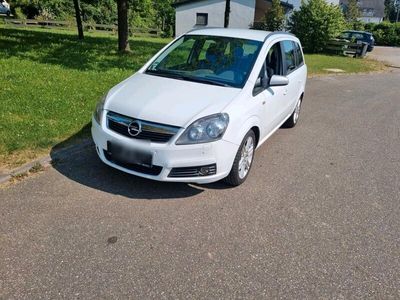 gebraucht Opel Zafira 1.9 CDTI Automatik BJ 2007 AHK