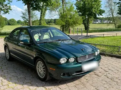 Occasion Jaguar X-type Executive 145 PK (106 kW) 2010 Groen Sedan