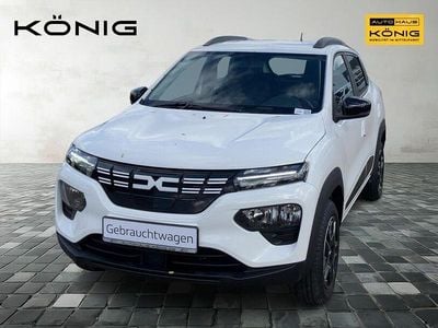 Weiß Gebraucht 2023 Dacia Spring Essentiel Kleinwagen | 13.997 € (Fairer Preis)