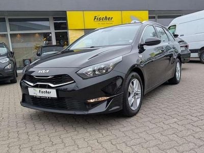 Usata Kia Ceed 160 CV (117 kW) 2022 Nero Utilitaria