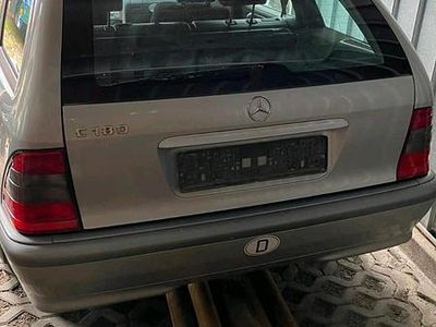 Mercedes C180