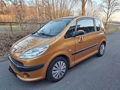 Gebraucht Peugeot 1007 73 PS (53 kW) 2006 Orange Van / Kleinbus