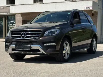 Gebraucht Mercedes ML500 408 PS (300 kW) 2013 Braun SUV