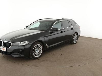 Gebraucht BMW 520 204 PS (150 kW) 2022 Grau Kombi