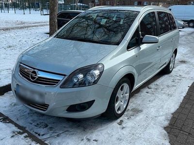 Gebraucht Opel Zafira 140 PS (102 kW) 2009 Andere farben Van / Kleinbus