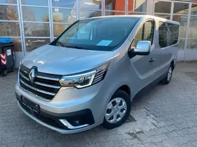 Używany Ford Transit Trend 85 KM (62 kW) 2021 Srebrny Sedan/Limuzyna