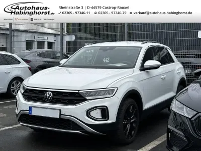 Usata VW T-Roc Life 150 CV (110 kW) 2023 Bianco SUV