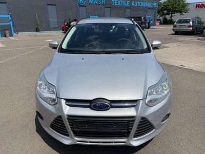 Gebraucht Ford Focus Trend 105 PS (77 kW) 2011 Silber Kombi