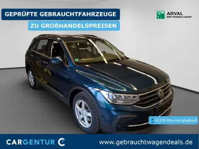 Gebraucht VW Tiguan S 150 PS (110 kW) 2022 Blau SUV