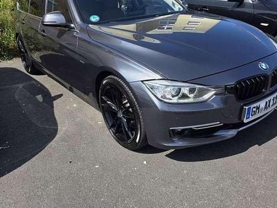 Gebraucht BMW 330 Luxury Line 258 PS (189 kW) 2013 Kombi