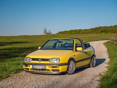 Gebraucht VW Golf Cabriolet Conceptline 90 PS (66 kW) 1995 Gelb Cabrio