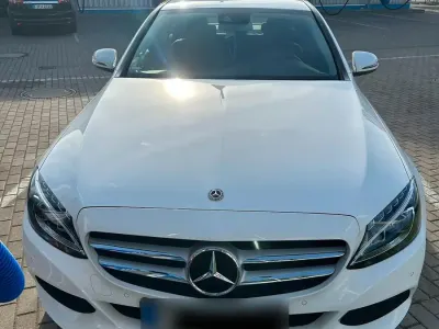Gebraucht Mercedes C200 2018 Weiß Limousine