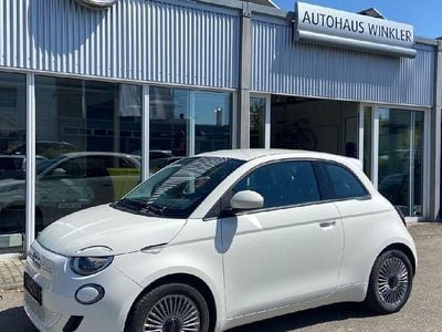 Second-hand Fiat 500e Basis 86 kW (118 CP) 2023 Alb Berlinǎ