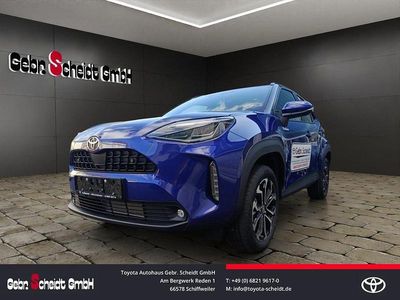 Neu Toyota Yaris Hybrid 131 PS (96 kW) 2025 Blau Limousine