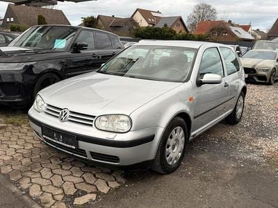 Silber Gebraucht 2002 VW Golf IV Kleinwagen | 1.790 € (Guter Preis)