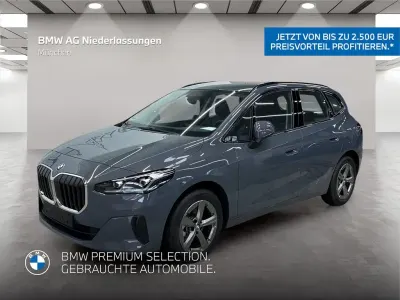 Gebraucht BMW 220 150 PS (110 kW) 2025 Grau Van / Kleinbus