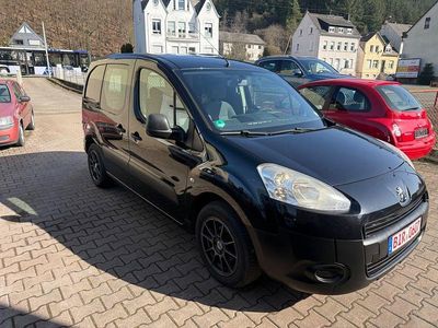 Gebraucht Peugeot Partner Comfort 98 PS (72 kW) 2012 Schwarz Van / Kleinbus