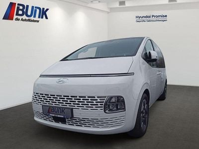 Gebraucht Hyundai Staria Prime 177 PS (130 kW) 2024 Creamy white Van / Kleinbus