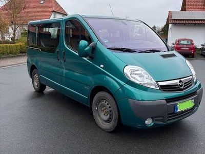 Gebraucht Opel Vivaro 131 PS (96 kW) 2008 Grün Van / Kleinbus