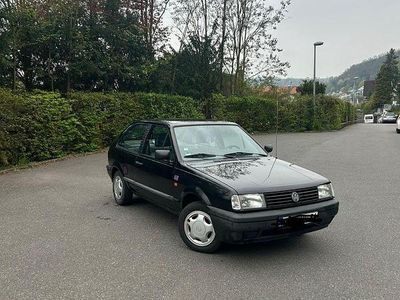 Second-hand VW Polo 54 CP (39 kW) 1992 Negru Hatchback