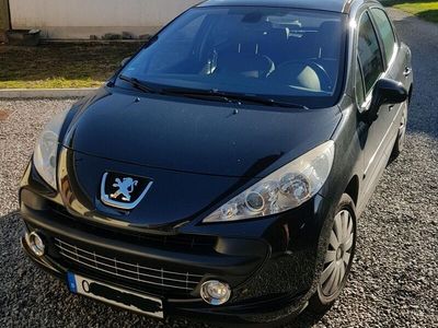 gebraucht Peugeot 207 16V Turbo Premium Edition 160PS