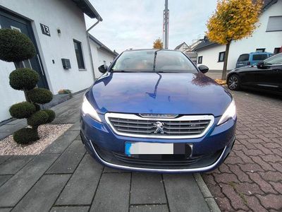 Gebraucht Peugeot 308 SW GT 181 PS (133 kW) 2015 Blau Kombi