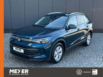 Neu VW Tiguan Life 150 PS (110 kW) 2026 Nightshade blue metallic SUV