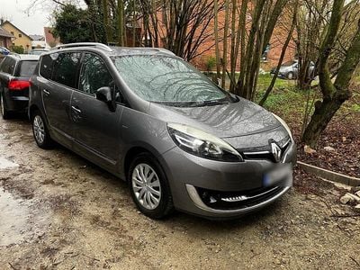 Occasion Renault Grand Scénic III Bose Edition 116 ch (85 kW) 2013 Argent Monospace
