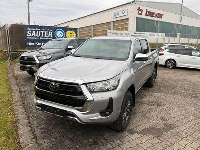 Neu Toyota HiLux Comfort 150 PS (110 kW) 2025 Silber Abholung