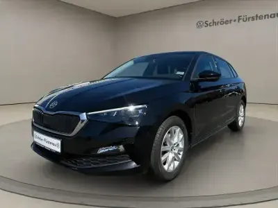 Usata Skoda Scala Ambition 110 CV (80 kW) 2023 Nero Utilitaria