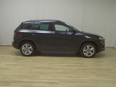 Gebraucht Skoda Karoq Ambition 116 PS (85 kW) 2023 Schwarz SUV