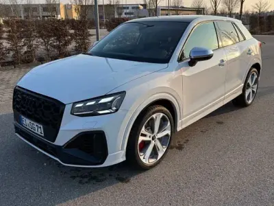Gebraucht Audi SQ2 Ambiente 300 PS (220 kW) 2025 Weiß SUV