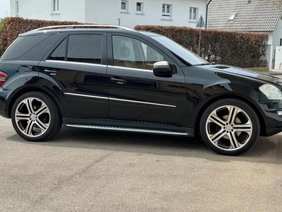 Mercedes ML320