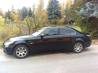 BMW 523