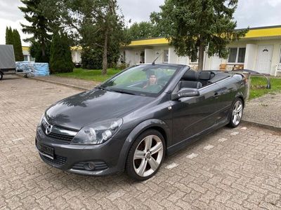 gebraucht Opel Astra Cabriolet Twintop 1,9cdti - VOLL ( Kuplung komplett neu )