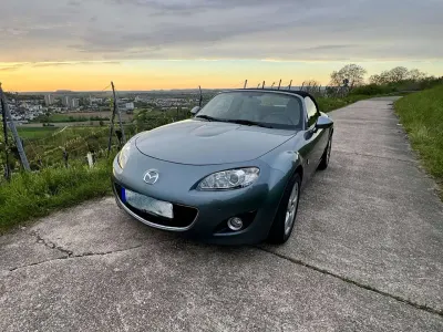 Usata Mazda MX5 126 CV (92 kW) 2011 Grigio Cabrio