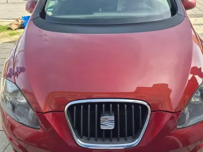 Usado Seat Altea 105 HP (77 kW) 2010 Vermelho Citadino