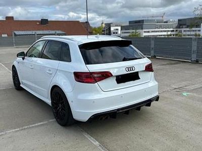 Gebraucht Audi A3 Design 150 PS (110 kW) 2014 Weiß Kleinwagen