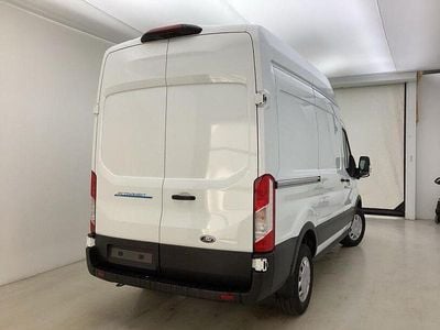Begagnad Ford E-Transit Trend 135 kW (184 HK) 2025 Vit Van