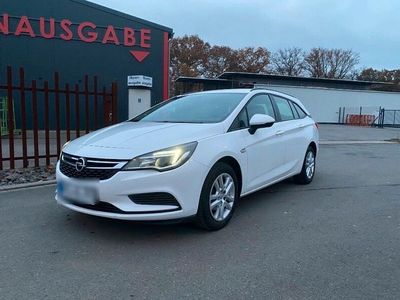 gebraucht Opel Astra 1.6 Cdti AHK