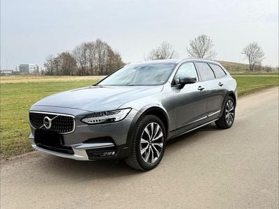 Second-hand Volvo V90 CC 235 CP (172 kW) 2019 Gri Break