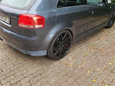Gebraucht Audi S3 Sport 300 PS (220 kW) 2007 Grau Kleinwagen