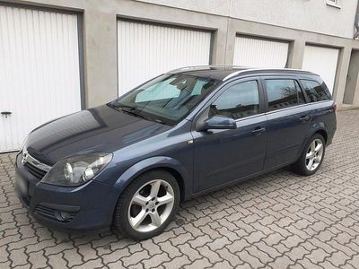 Gebraucht Opel Astra 140 PS (102 kW) 2006 Blau Kombi