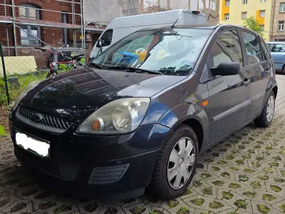 Gebraucht Ford Fiesta Ambiente 60 PS (44 kW) 2006 Blau Kleinwagen