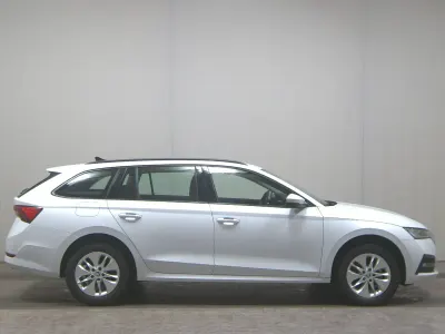 Brugt Skoda Octavia Ambition 116 HK (85 kW) 2021 Hvid Stationcar