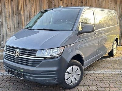 Gebraucht VW T6.1 150 PS (110 kW) 2022 Grau Van